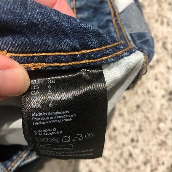 Women’s size 6 H&M short- alls shirt overalls - Picture 3 of 6